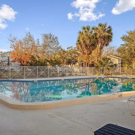 Sanctuary Gainesville Bright 2 Bedroom King Condo Exterior foto