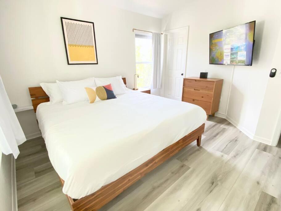 Sanctuary Gainesville Bright 2 Bedroom King Condo Exterior foto